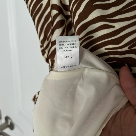 ACOA Animal print slip mini dress size L - Picture 11 of 11